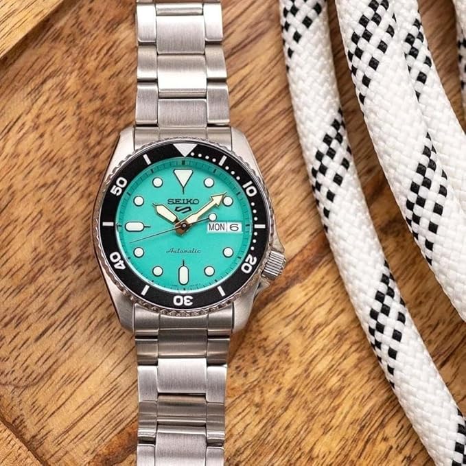 🔹 Seiko Stainless Steel Men New 5 Sports