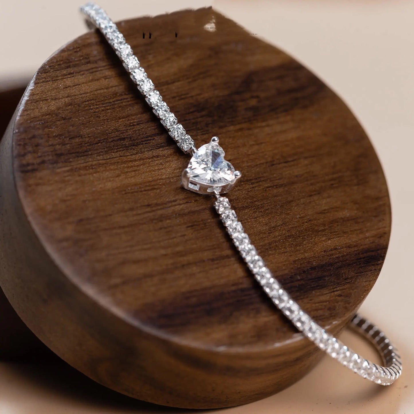 Delicate Heart Bracelet