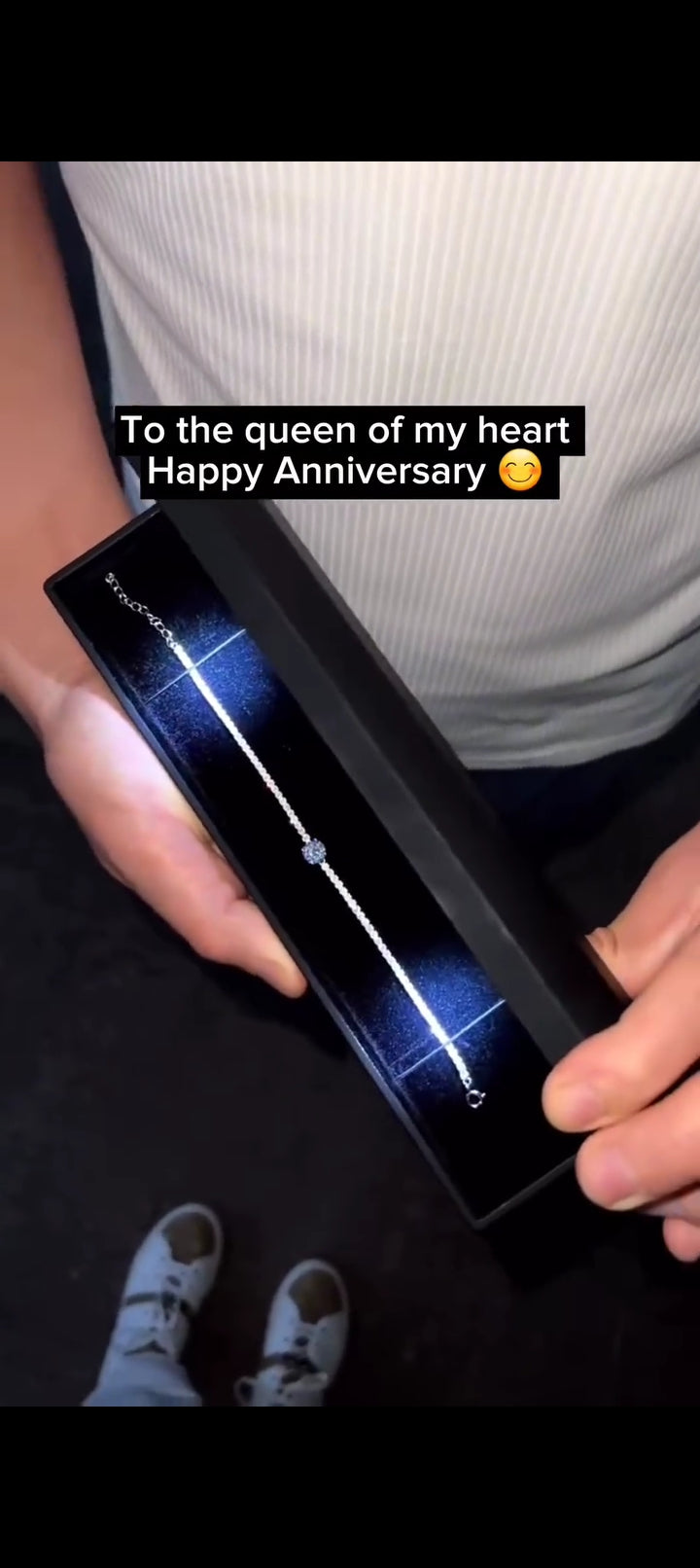 Blue stone Bracelet With Premium Box 💖 + Free Delivery