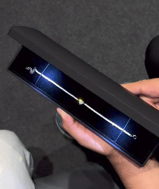 Delicate Heart Bracelet